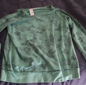 Maurices lightweight sweatshirt top